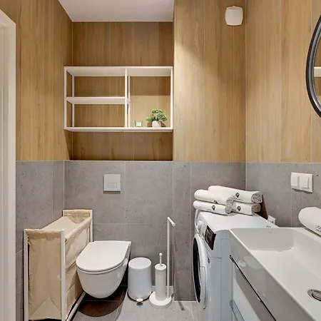Scala Premium With Parking By Lion Apartmán