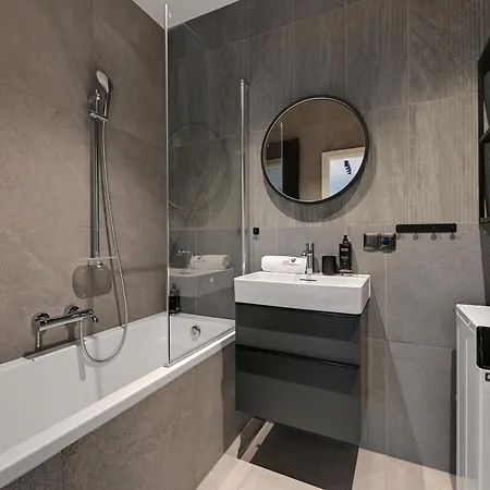 Old Town Scala G Premium With Parking By Lion Apartamento *