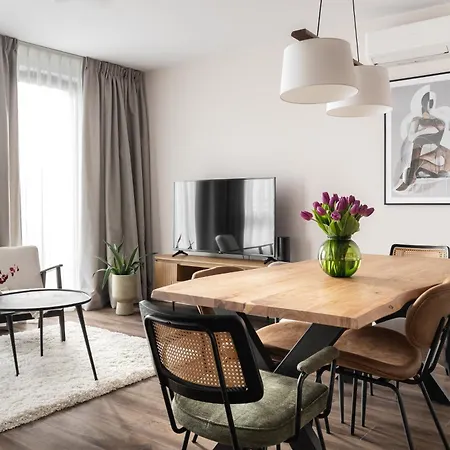 Scala Premium With Parking By Lion * Gdaňsk