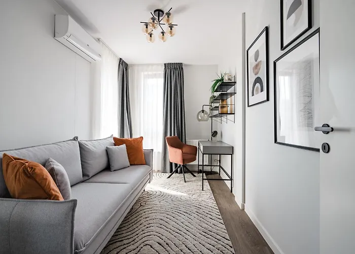 Old Town Scala G Premium With Parking By Lion